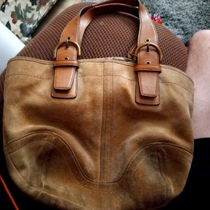 Coach shoulder bag (lightly used)